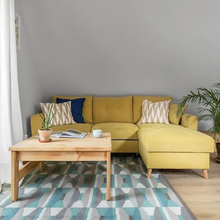 Apartament Urokliwy Na Poddaszu W Gdańsku *